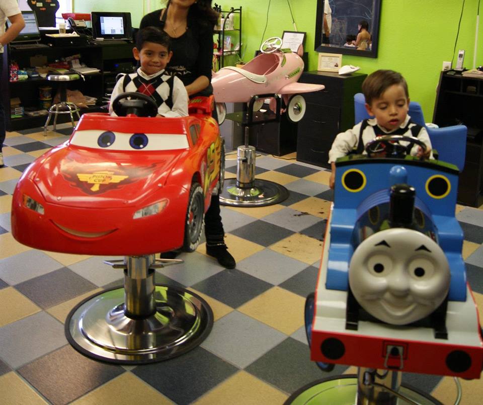 Fun Cuts 4 Kids logo